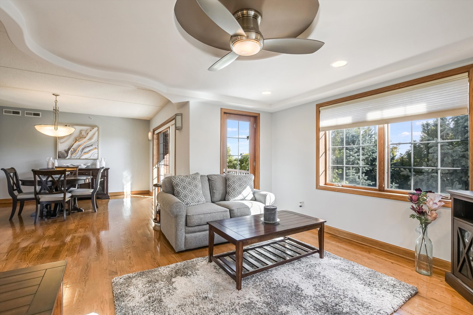 4811 N Olcott Avenue #307, Harwood Heights, IL 60706