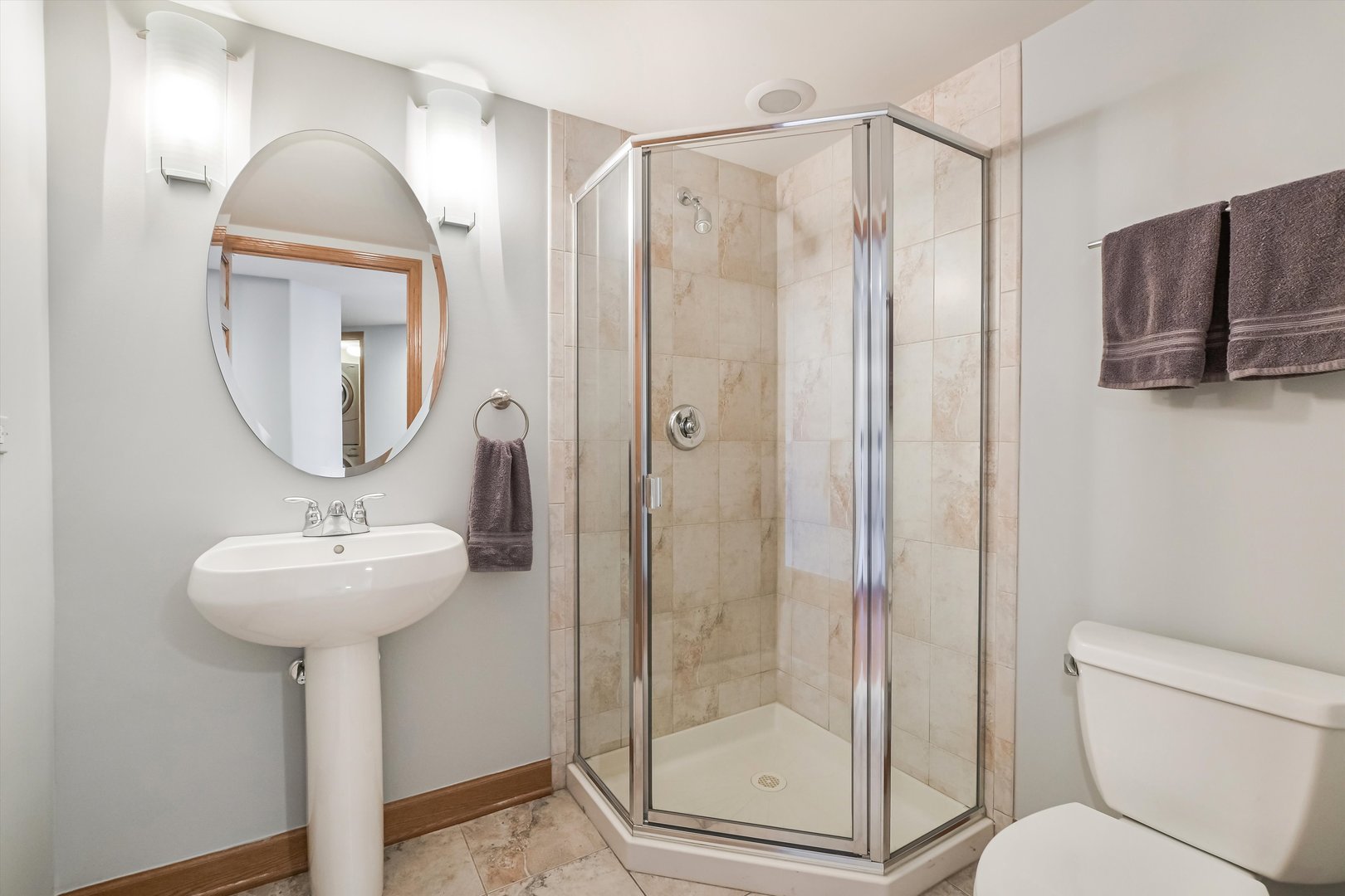 4811 N Olcott Avenue #307, Harwood Heights, IL 60706