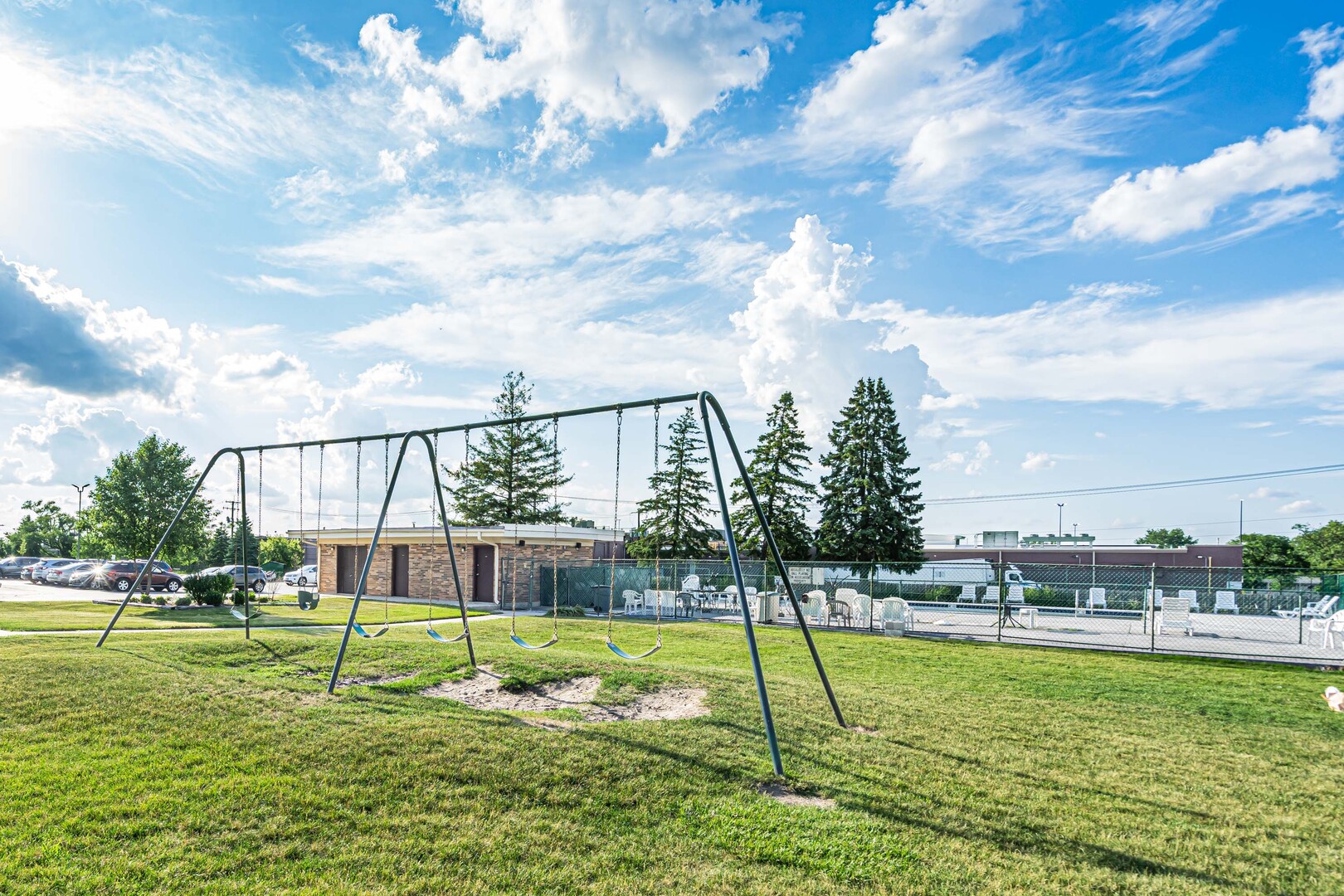 120A Collen Drive #105, Lombard, IL 60148