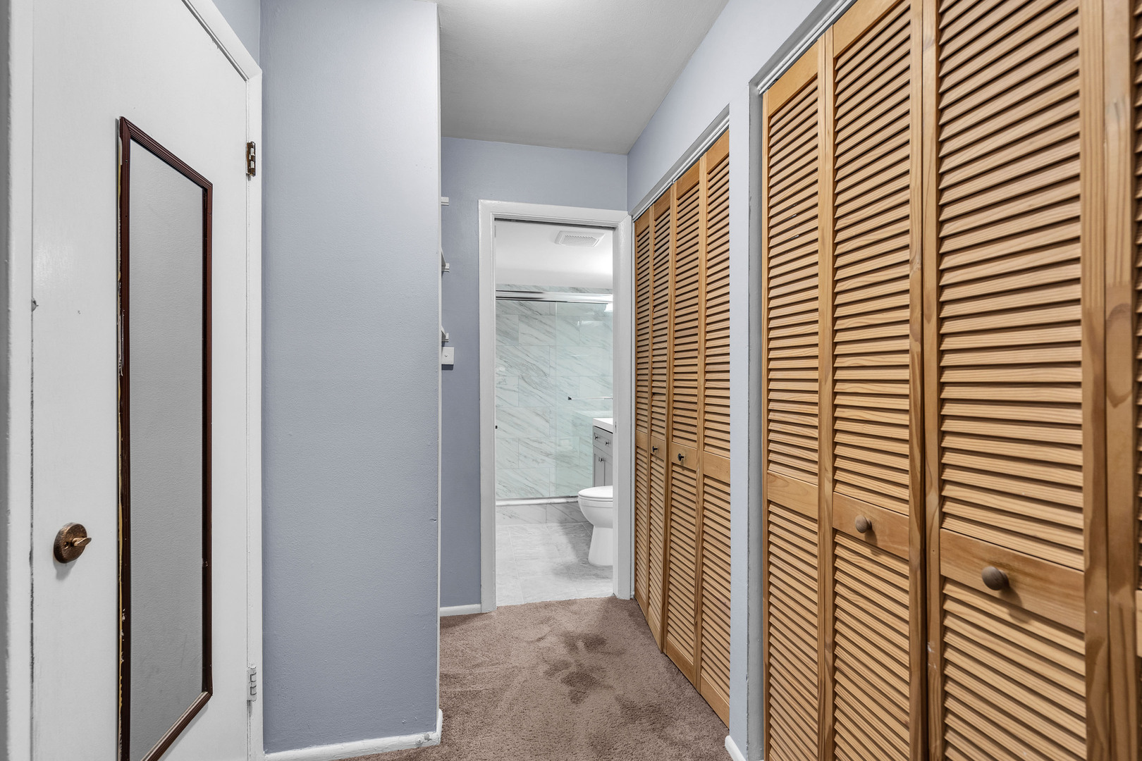 120A Collen Drive #105, Lombard, IL 60148