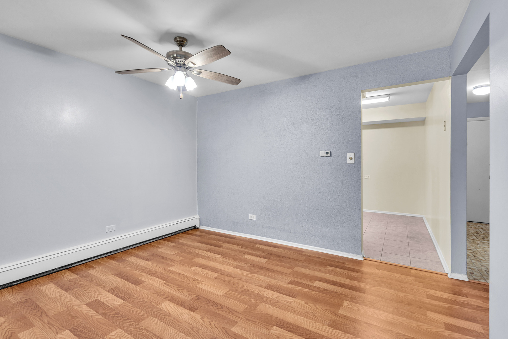 120A Collen Drive #105, Lombard, IL 60148