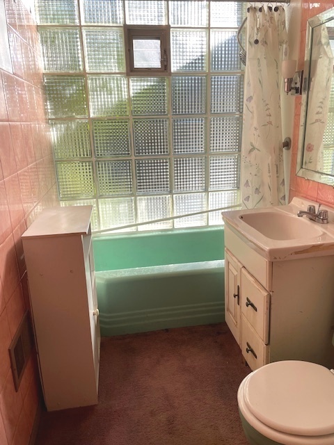 2359 Northgate Avenue, North Riverside, IL 60546