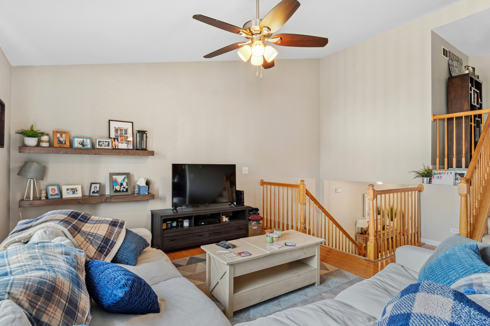 1896 Sedgewood Avenue, Aurora, IL 60503