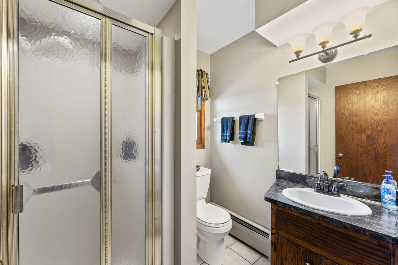 15500 7th Street, Paris, WI 53171