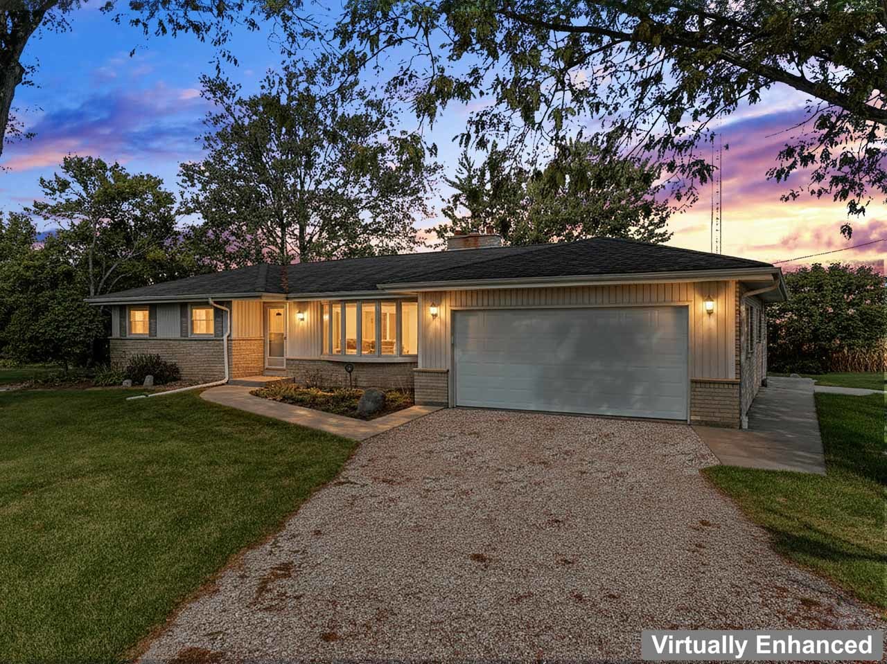 15500 7th Street, Paris, WI 53171