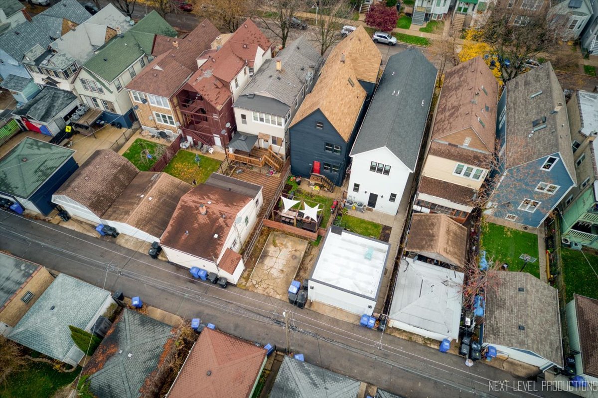 3826 N Whipple Street, Chicago, IL 60618