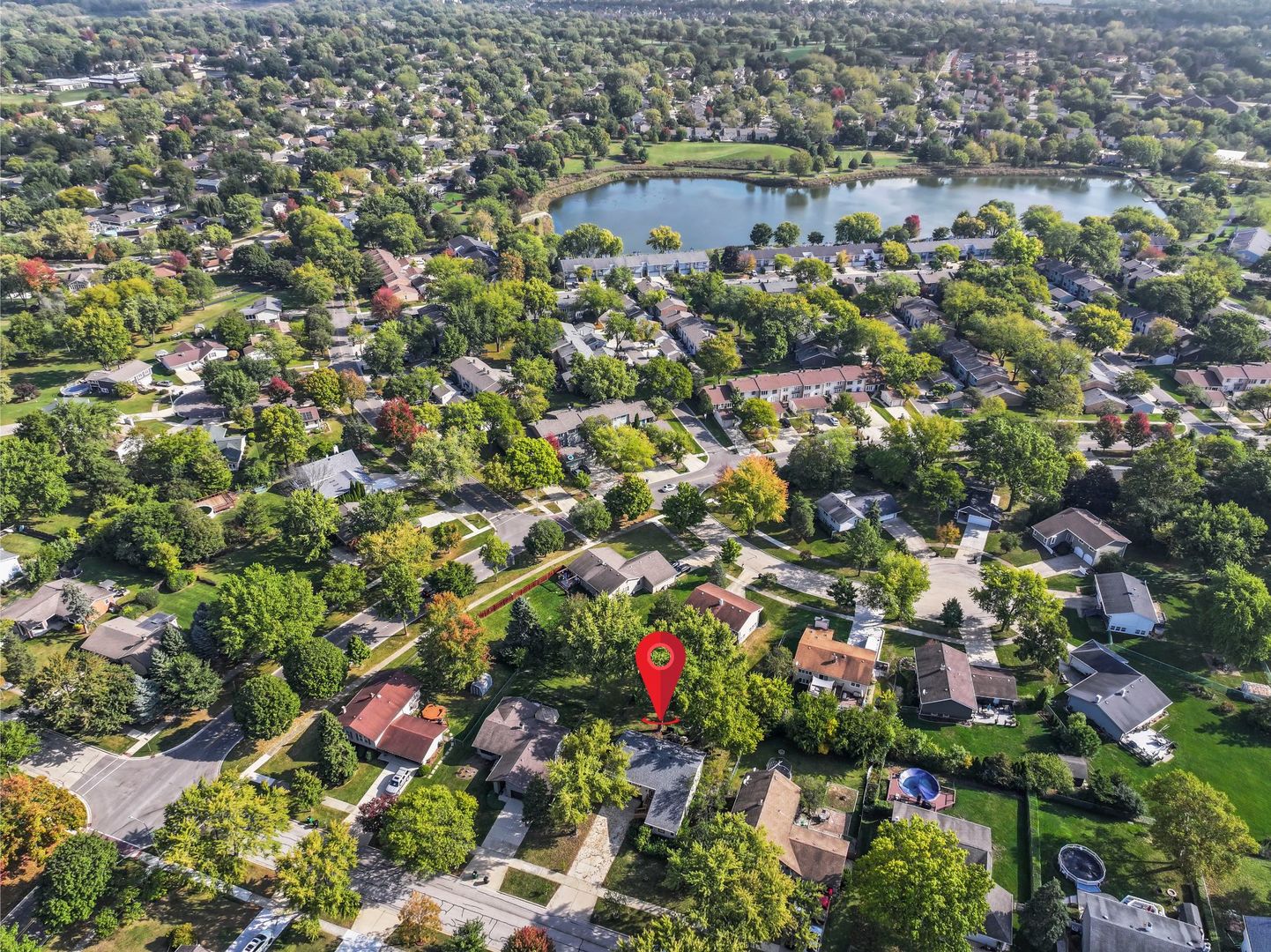 253 Sterling Lane, Bloomingdale, IL 60108