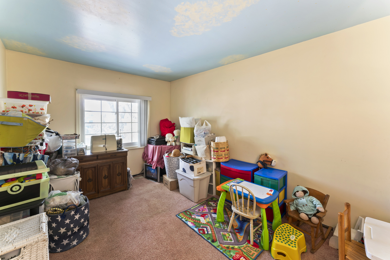 253 Sterling Lane, Bloomingdale, IL 60108