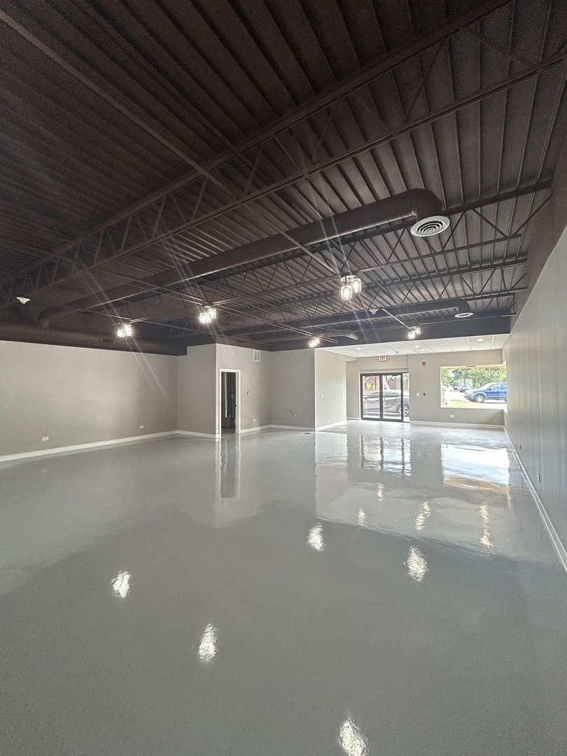 1001 Aurora Avenue #A, Aurora, IL 60505