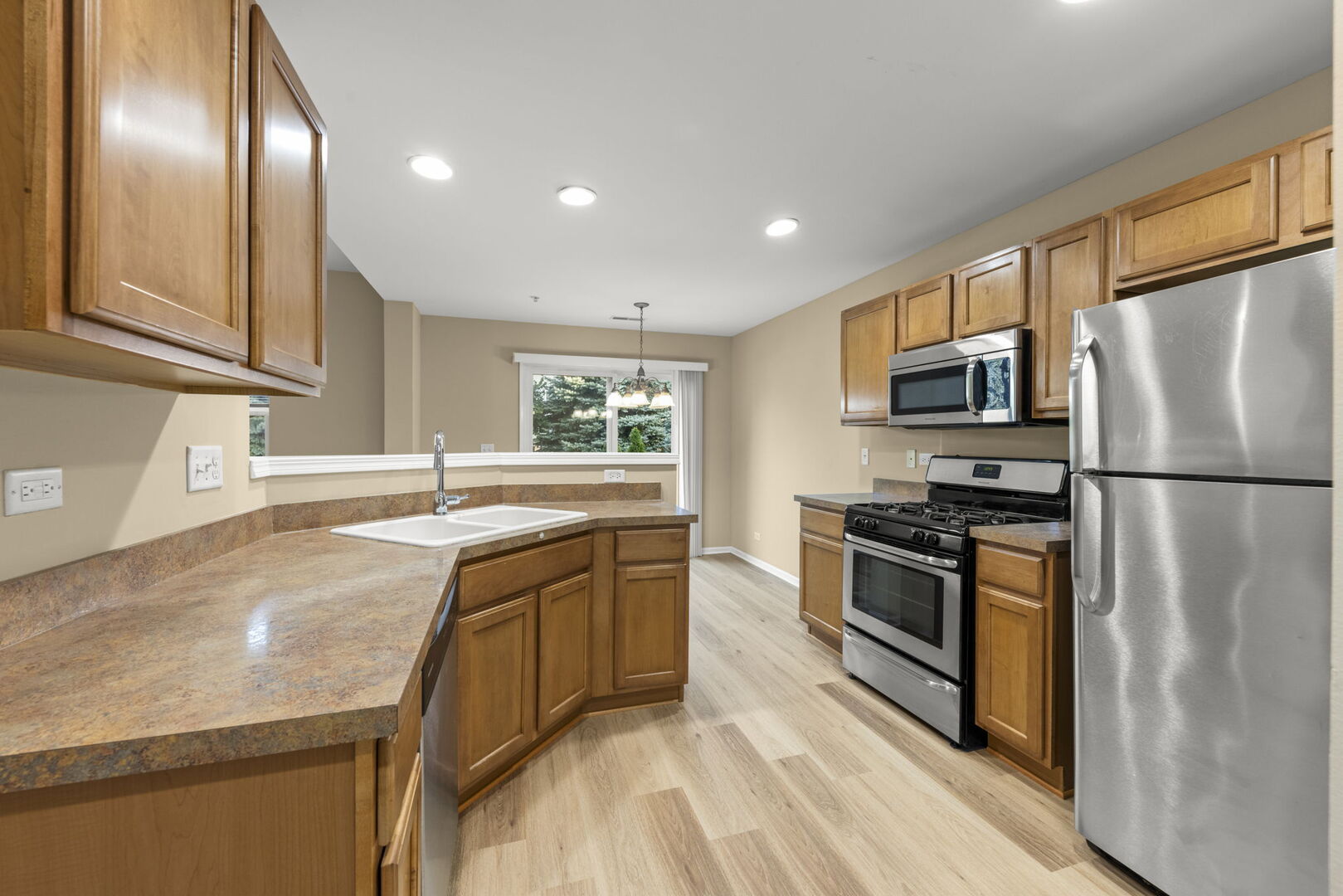 1424 Crimson Lane, Yorkville, IL 60560