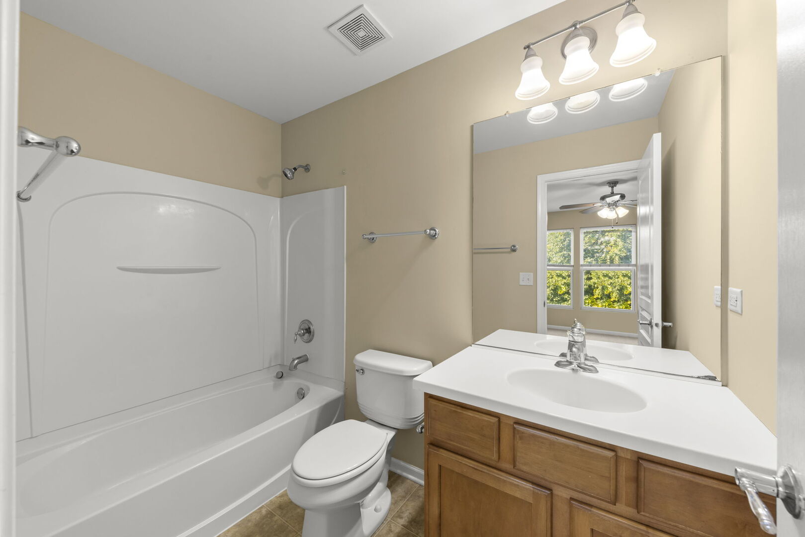 1424 Crimson Lane, Yorkville, IL 60560