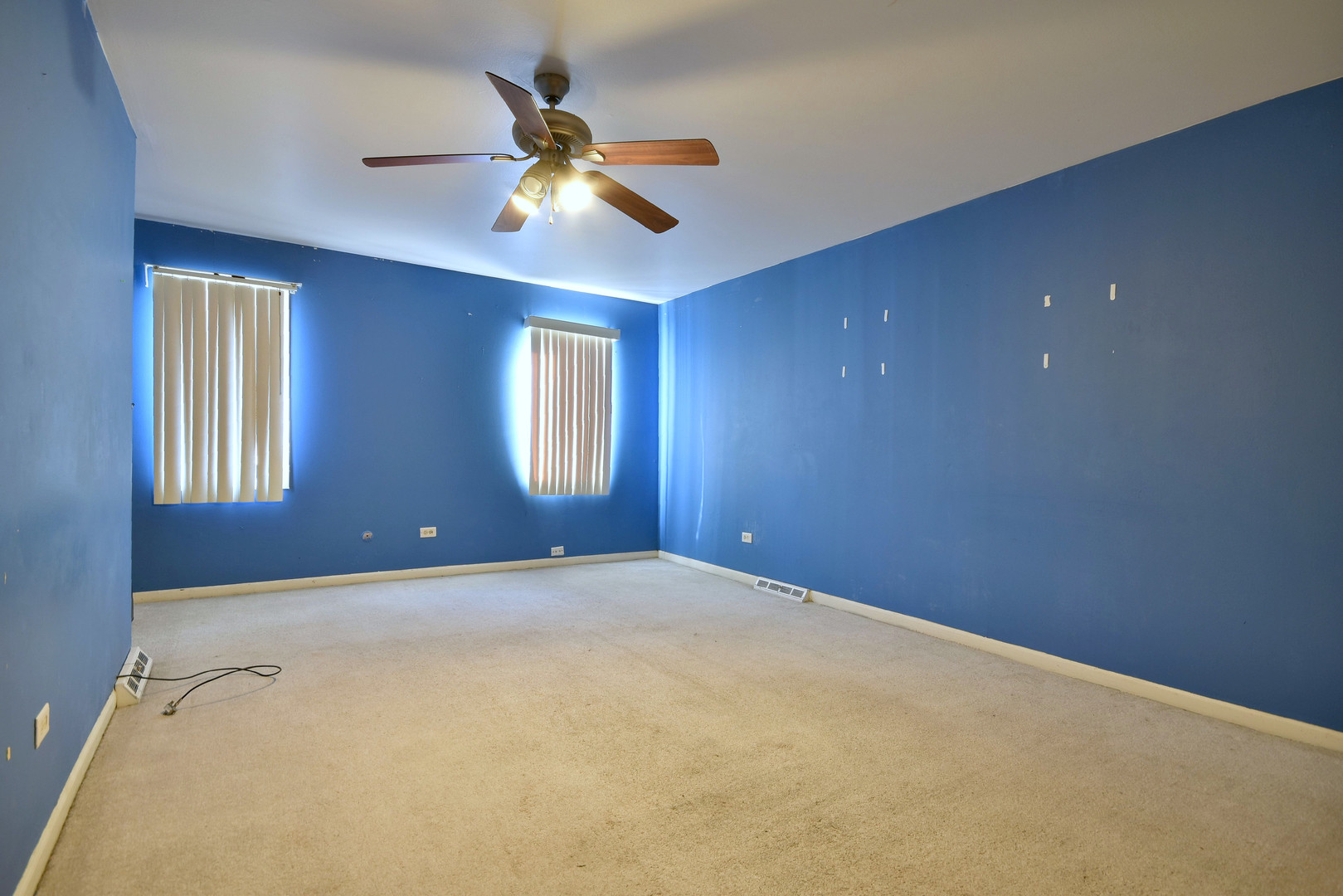 9831 S Karlov Avenue, Oak Lawn, IL 60453