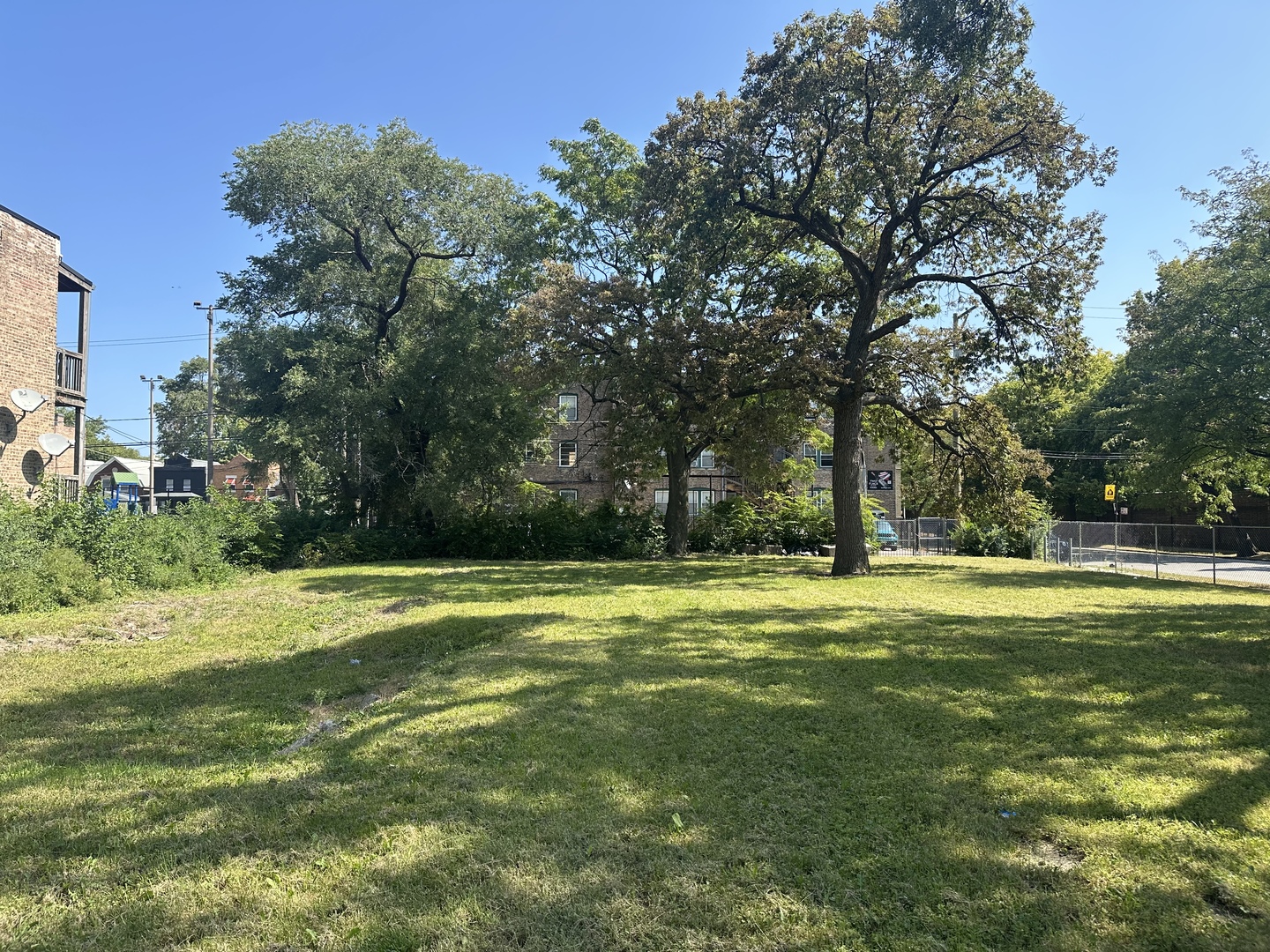 6659 S Greenwood Avenue, Chicago, IL 60637