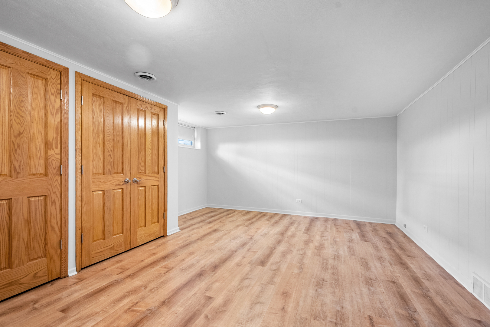 249 S VINE Avenue #B, Park Ridge, IL 60068