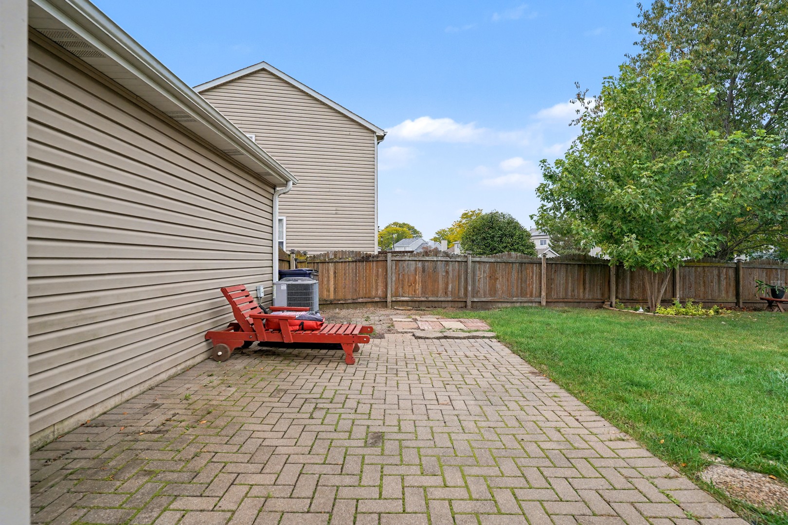 1410 Misthaven Lane, Elgin, IL 60123