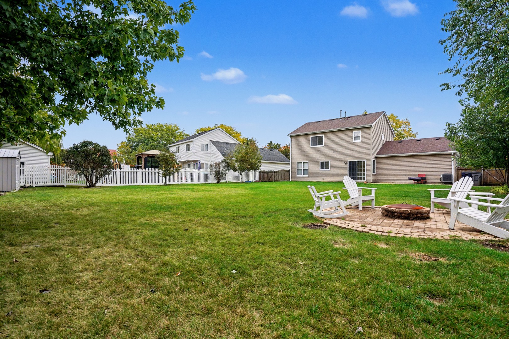 1410 Misthaven Lane, Elgin, IL 60123