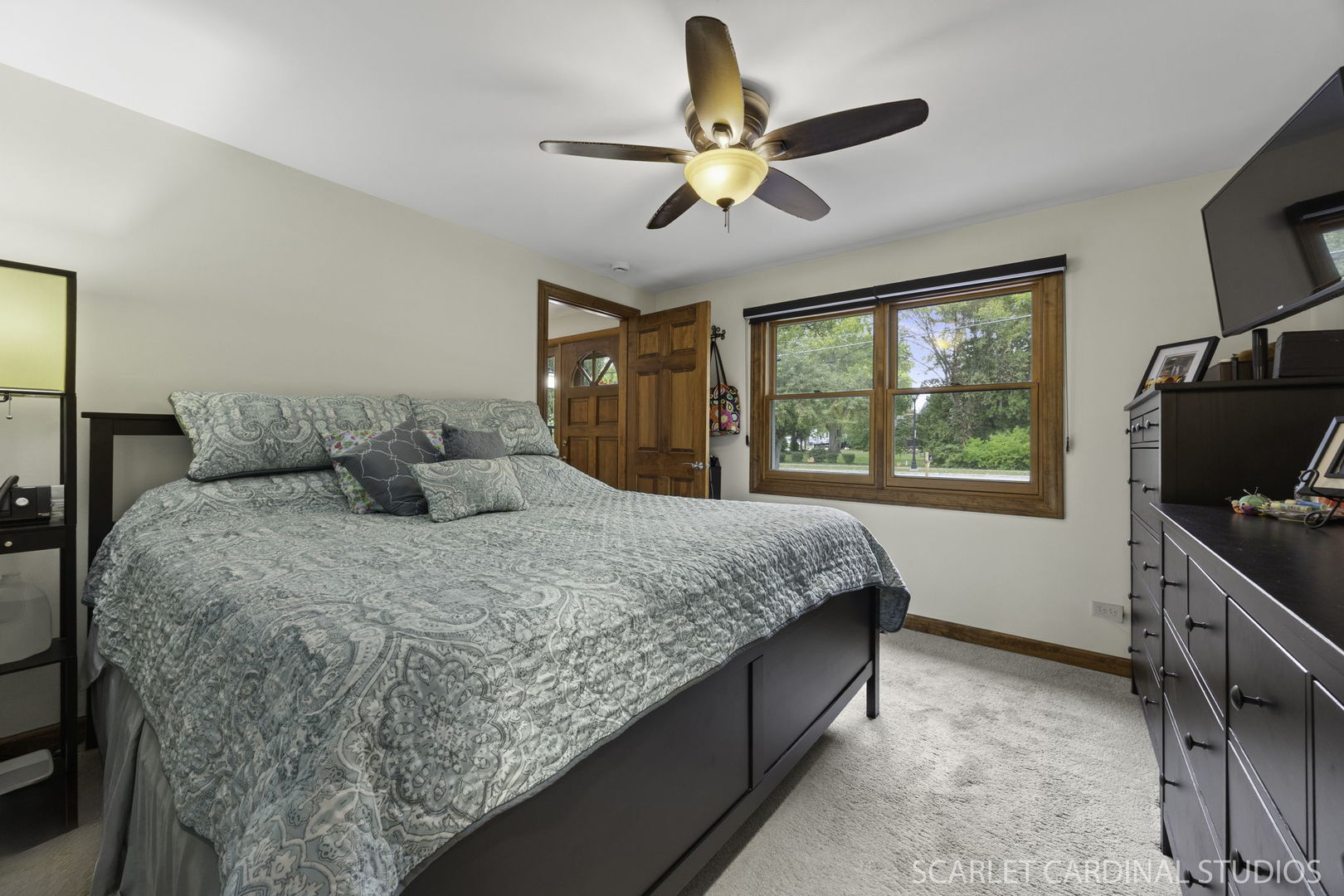 28W569 Warrenville Road, Warrenville, IL 60555