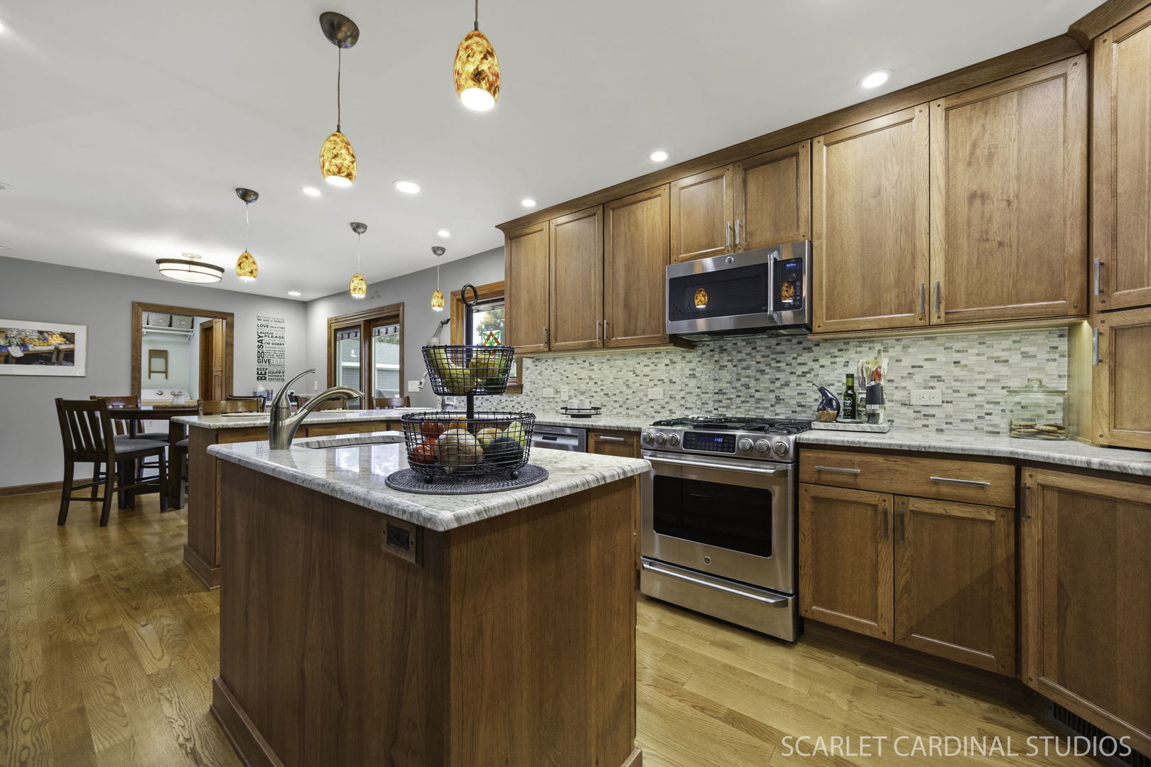 28W569 Warrenville Road, Warrenville, IL 60555