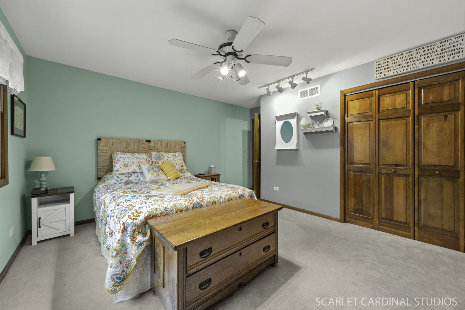 28W569 Warrenville Road, Warrenville, IL 60555