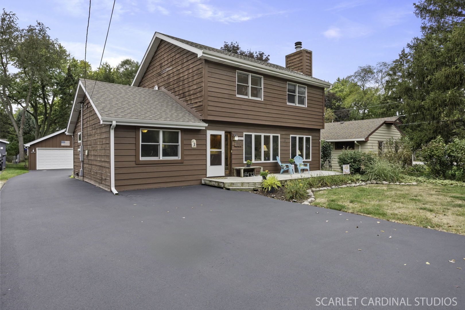 28W569 Warrenville Road, Warrenville, IL 60555