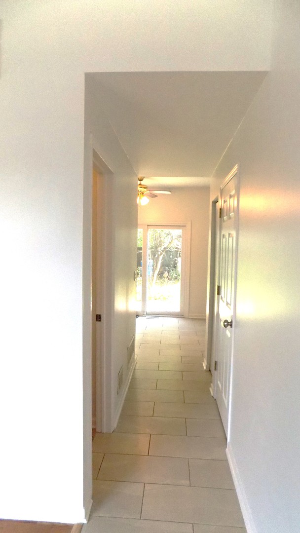 885 CHELSEA Court, Aurora, IL 60504