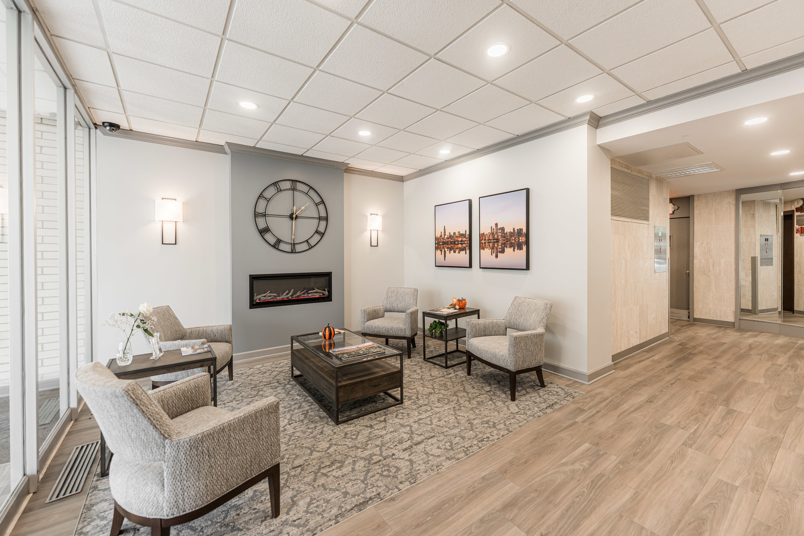 141 N La Grange Road #601, La Grange, IL 60525