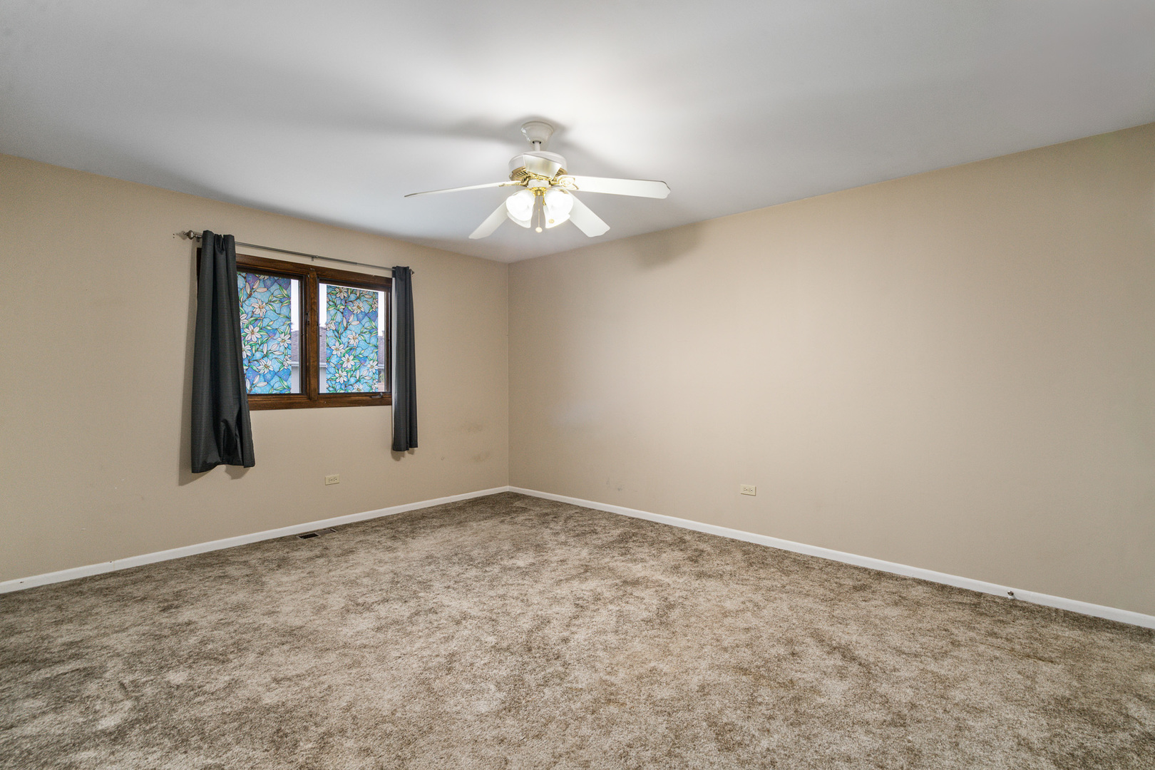15642 Plum Tree Drive, Orland Park, IL 60462
