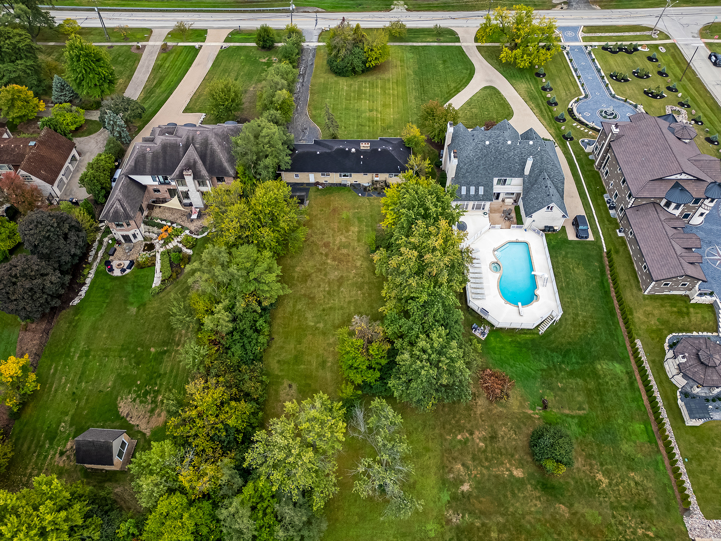 219 79th Street, Burr Ridge, IL 60527