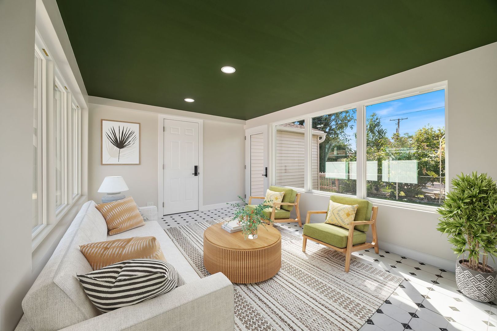 1025 N KNIGHT Avenue, Park Ridge, IL 60068