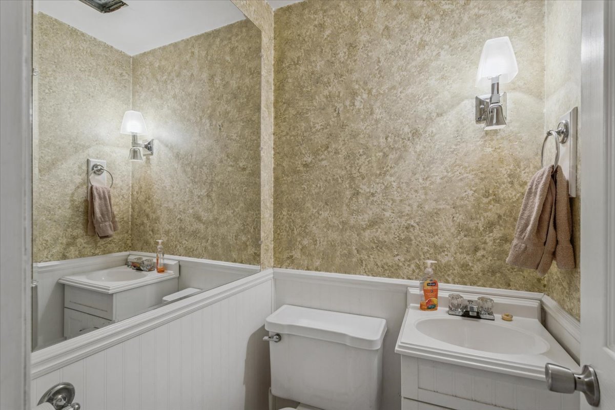 7138 Edgebrook Lane, Hanover Park, IL 60133