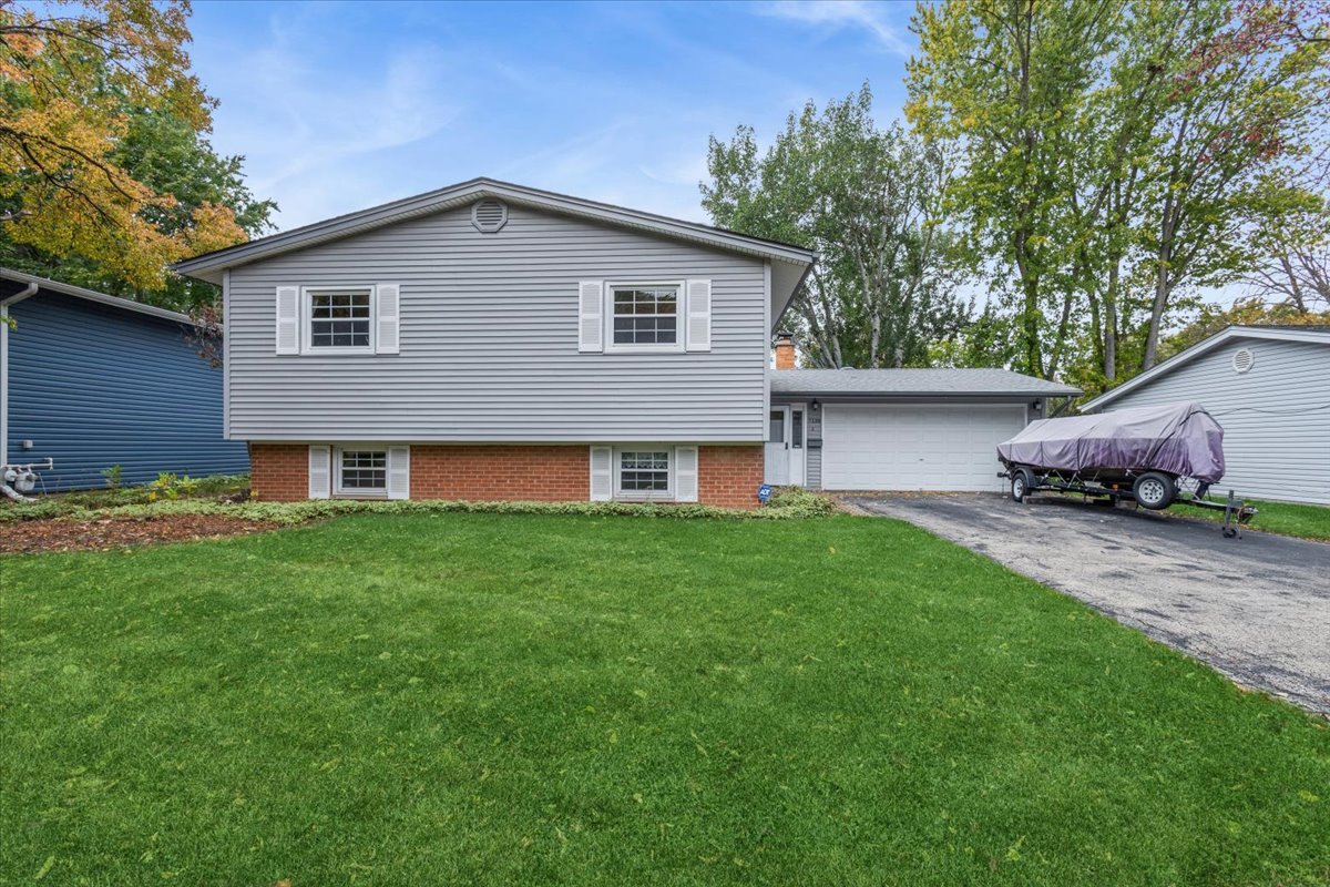 7138 Edgebrook Lane, Hanover Park, IL 60133