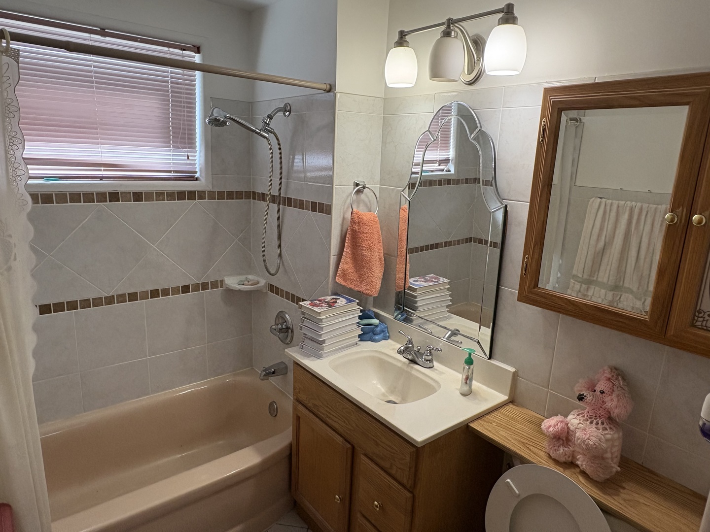 16015 Drexel Avenue, South Holland, IL 60473