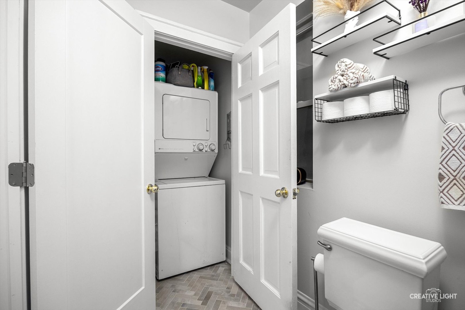 847 S Humphrey Avenue #1, Oak Park, IL 60304