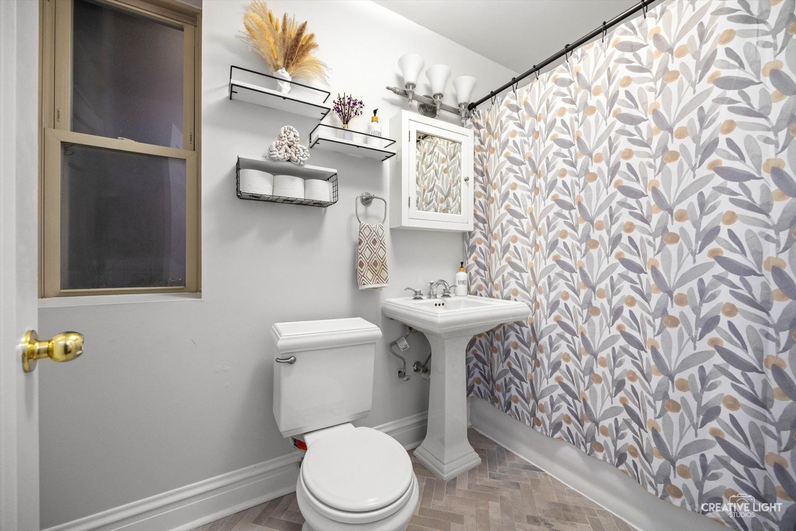 847 S Humphrey Avenue #1, Oak Park, IL 60304