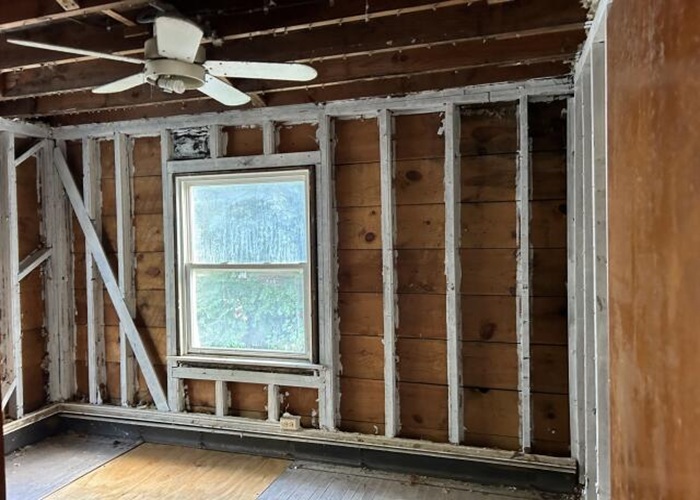 16969 Orchard Ridge Avenue, Hazel Crest, IL 60429