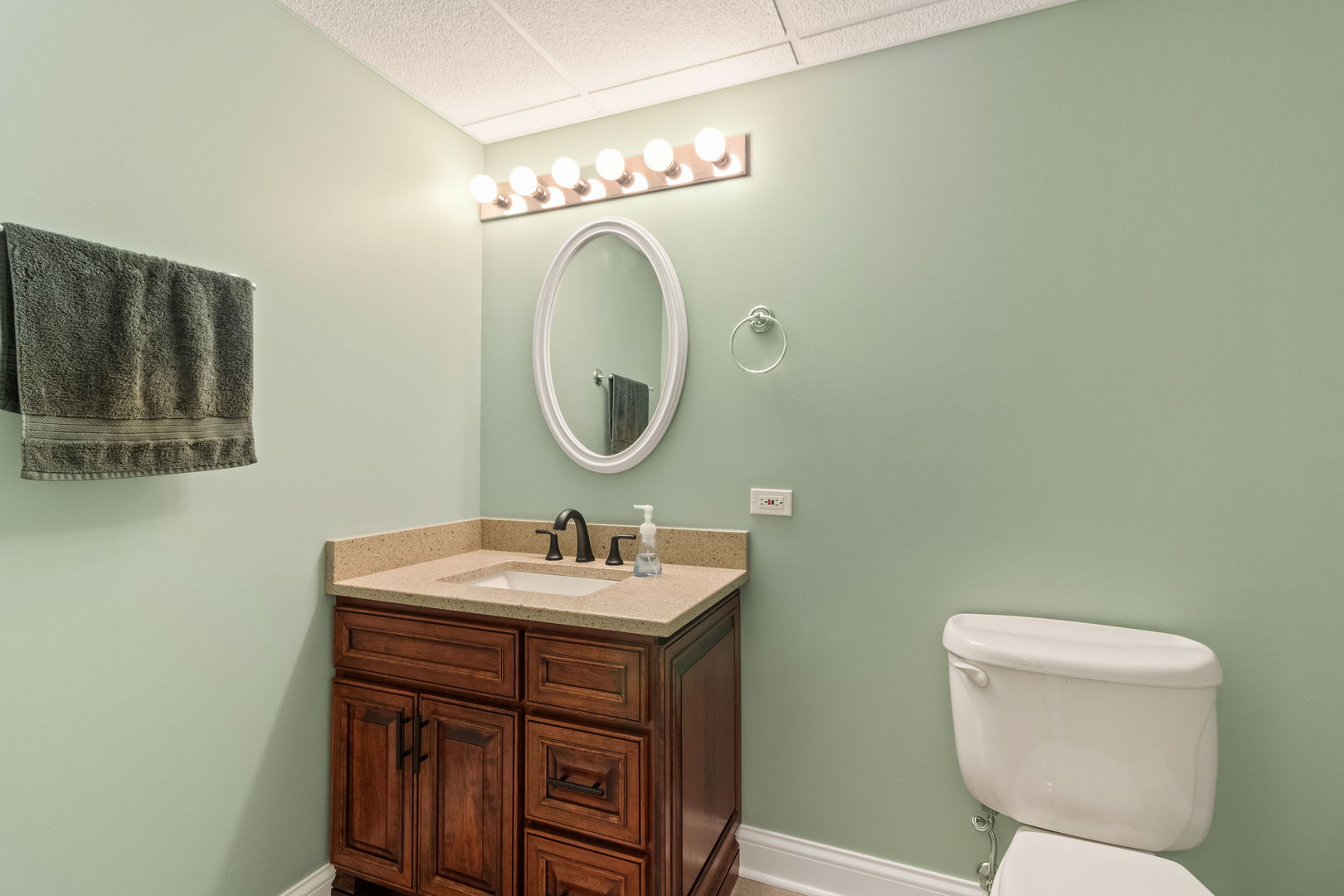 24412 W Park River Lane, Shorewood, IL 60404