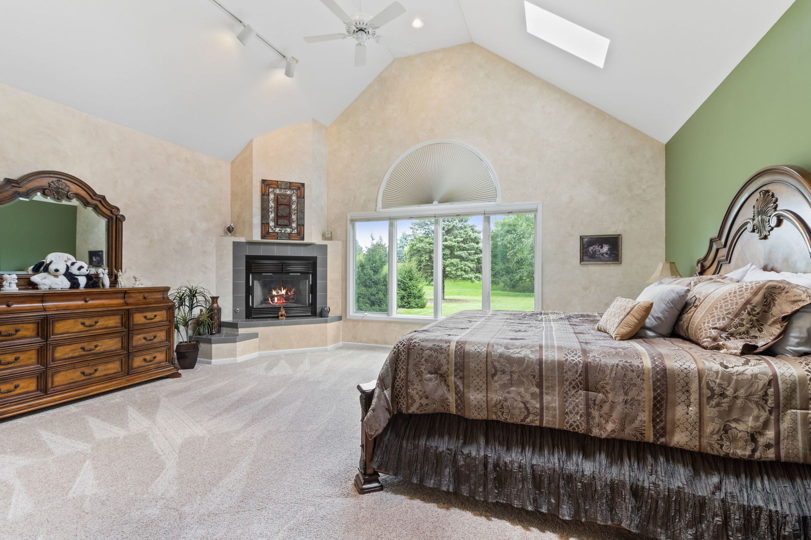 24412 W Park River Lane, Shorewood, IL 60404