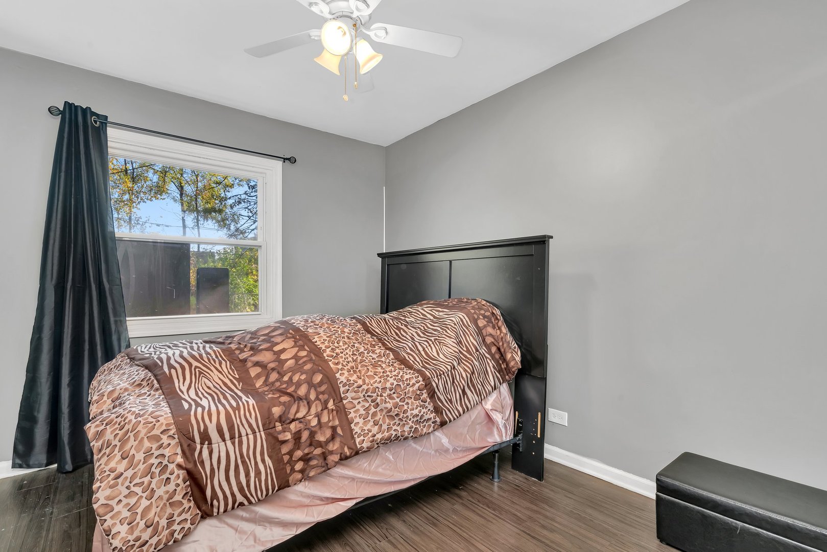 15415 Dorchester Avenue, Dolton, IL 60419