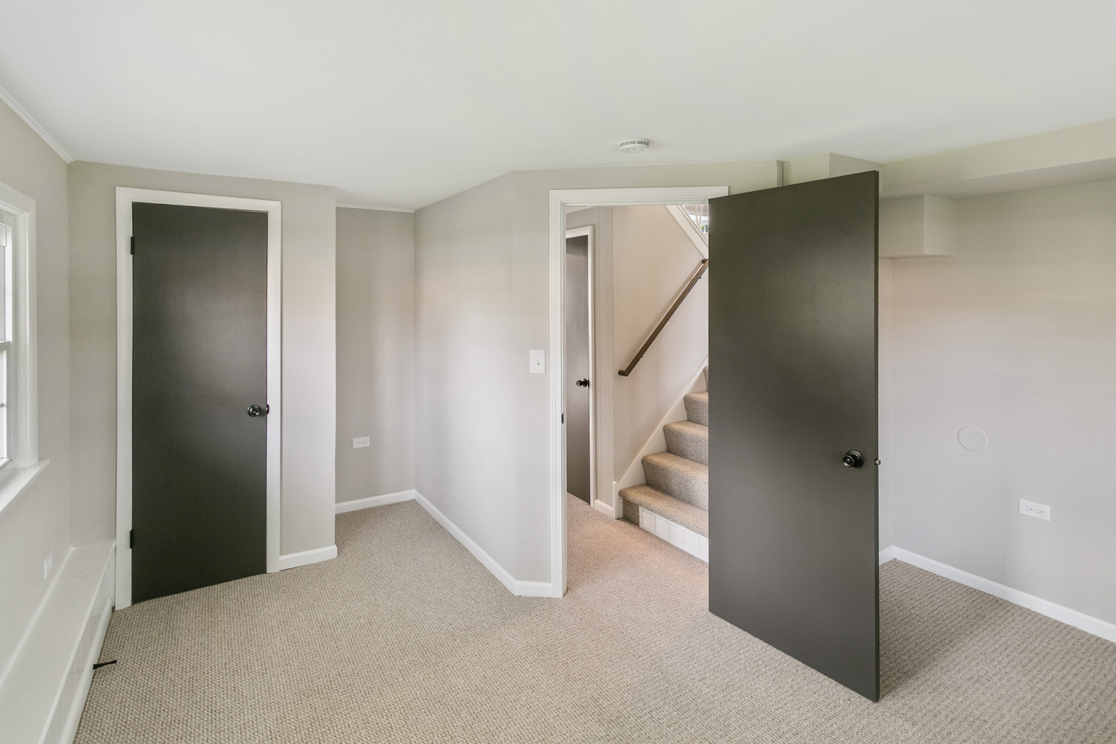 428 E 156th Place, South Holland, IL 60473