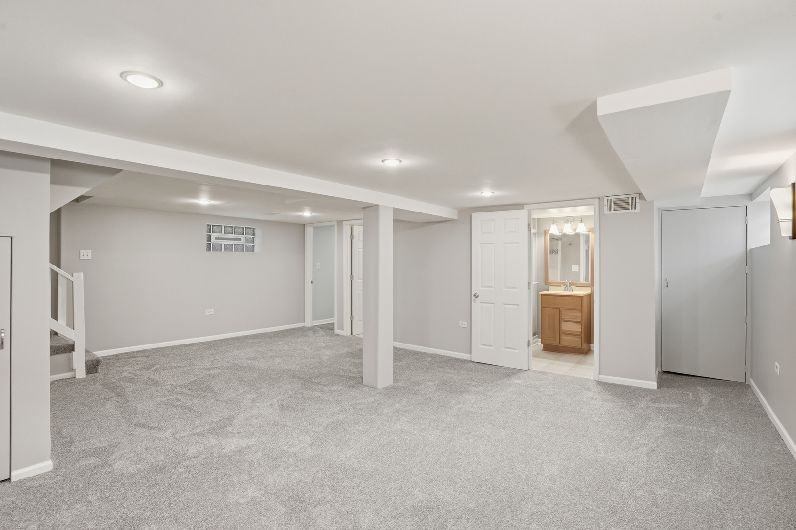 18521 Homewood Avenue, Homewood, IL 60430