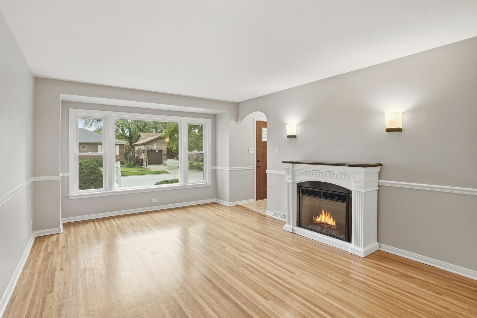 18521 Homewood Avenue, Homewood, IL 60430