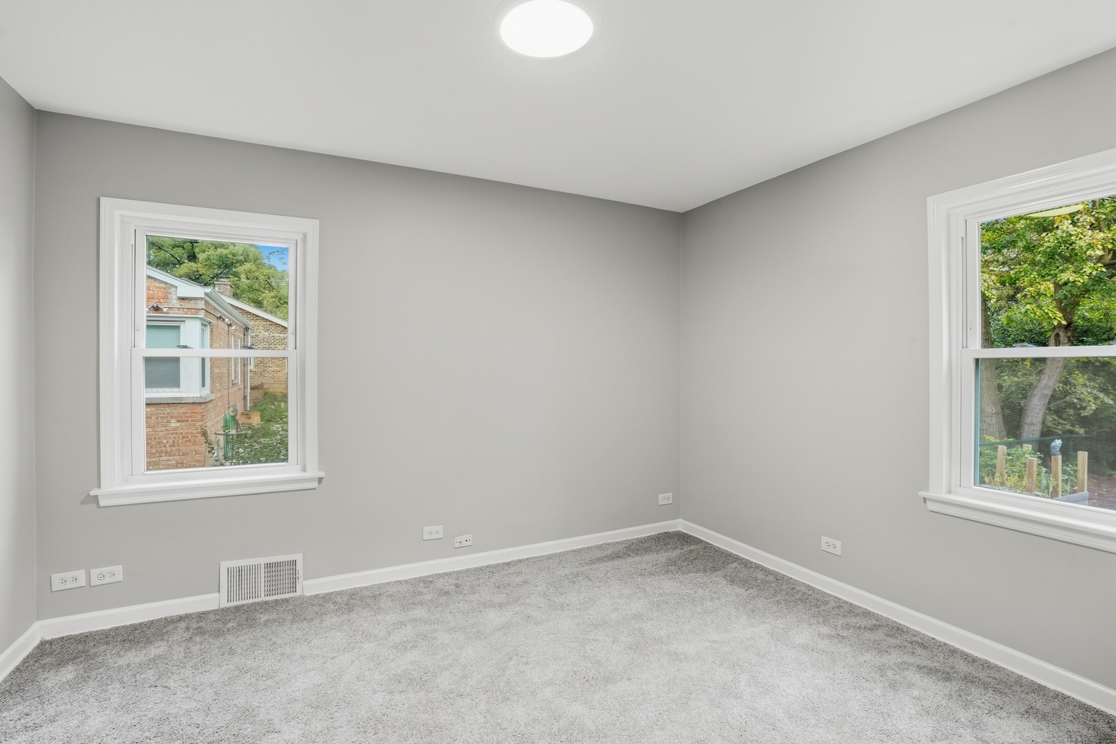 18521 Homewood Avenue, Homewood, IL 60430