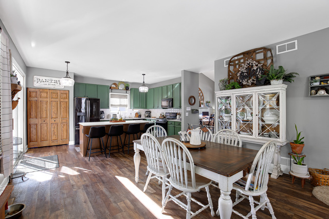 14443 Etchingham Drive, Lockport, IL 60441