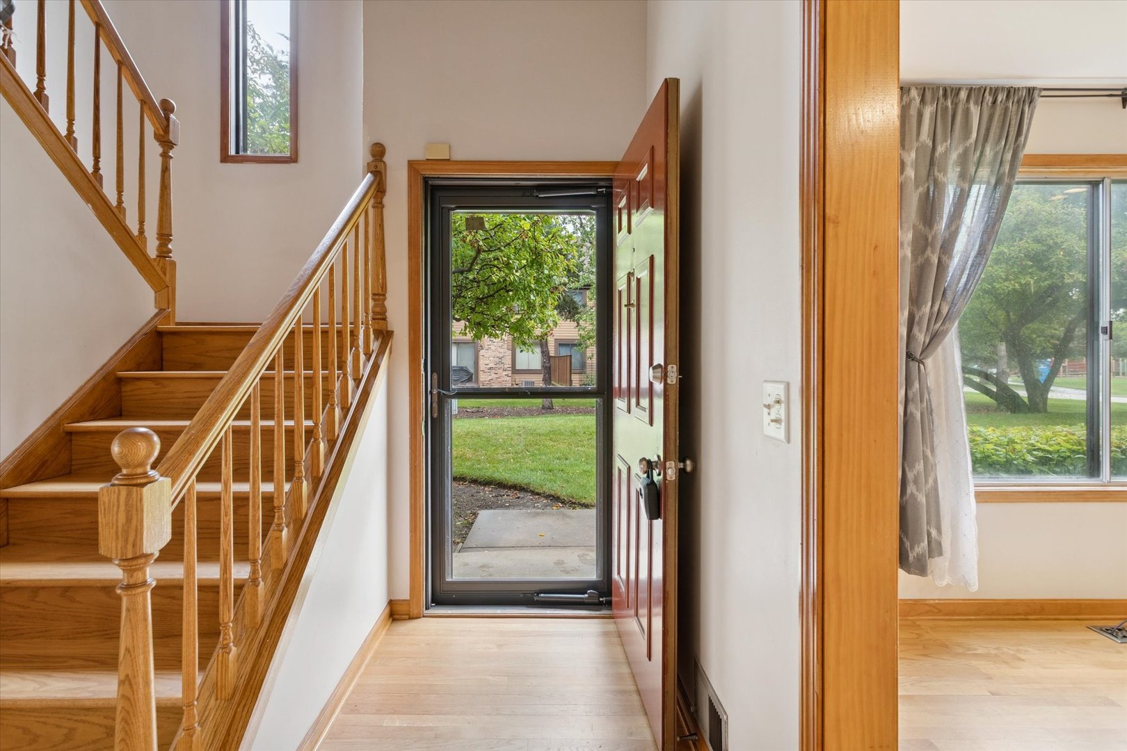 1410 Fairfax Lane, Buffalo Grove, IL 60089