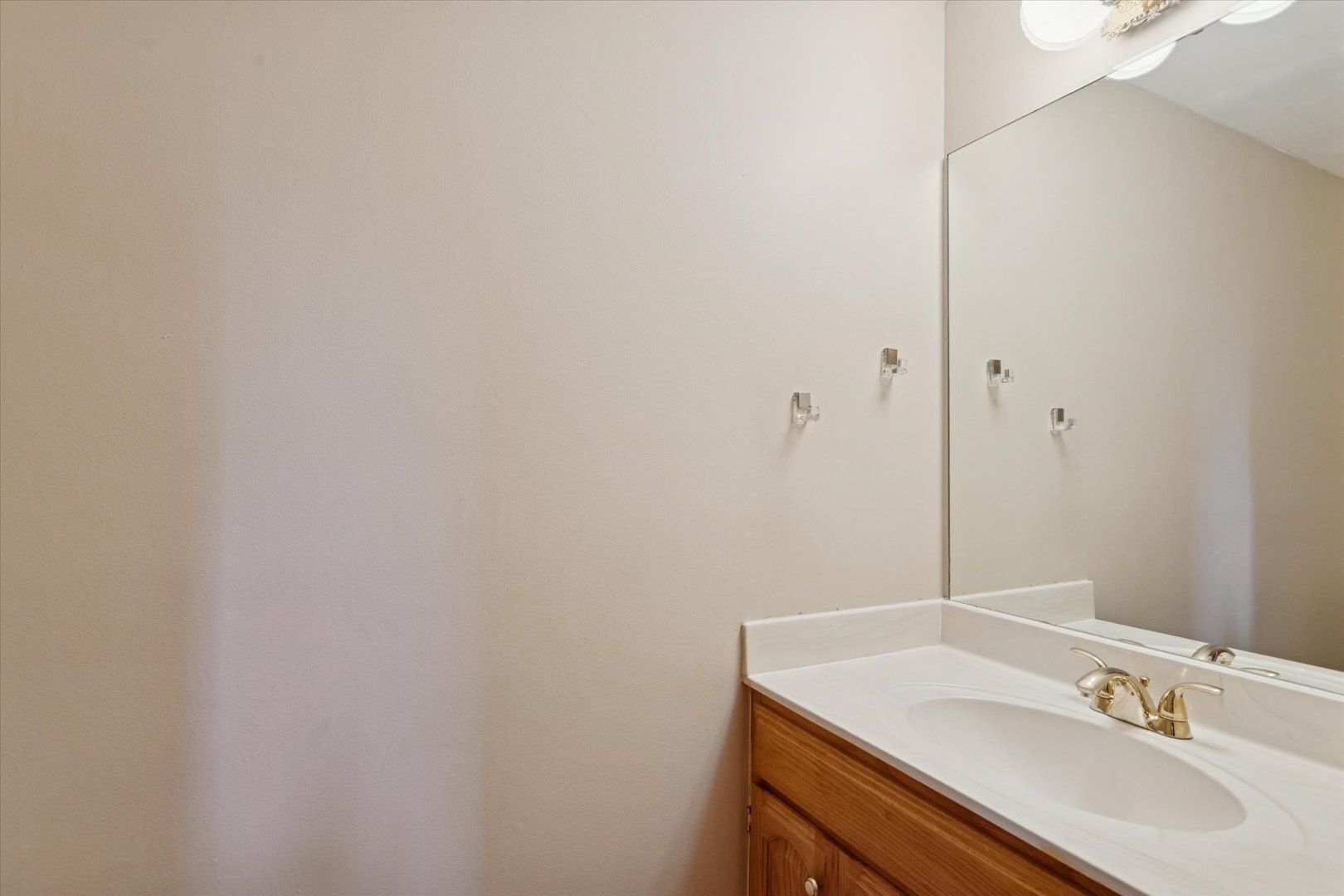 1410 Fairfax Lane, Buffalo Grove, IL 60089