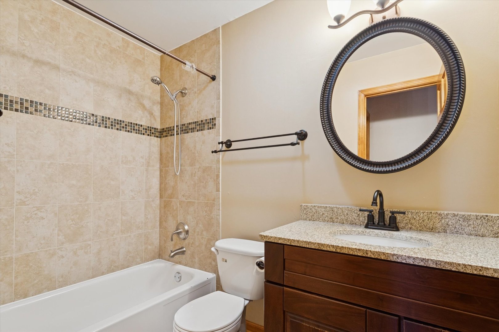 1410 Fairfax Lane, Buffalo Grove, IL 60089