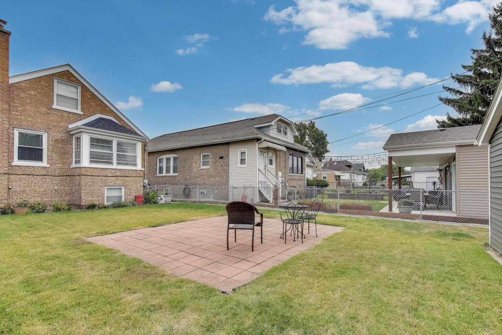 3816 Wisconsin Avenue, Berwyn, IL 60402