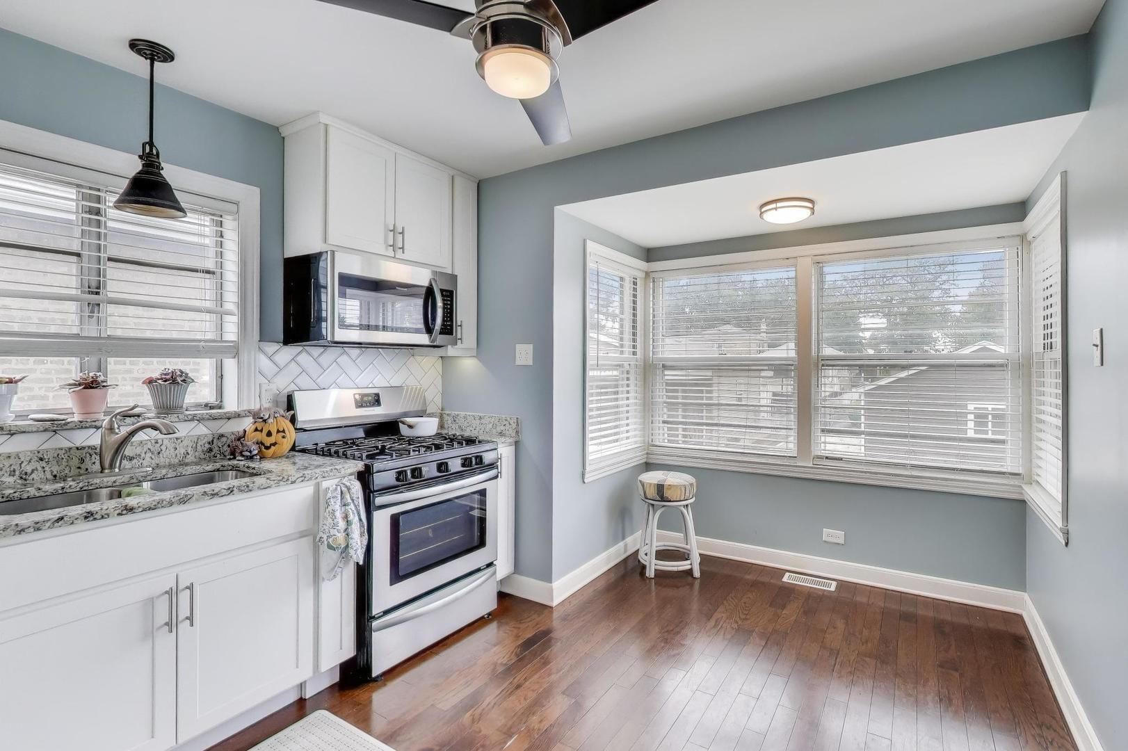 3816 Wisconsin Avenue, Berwyn, IL 60402