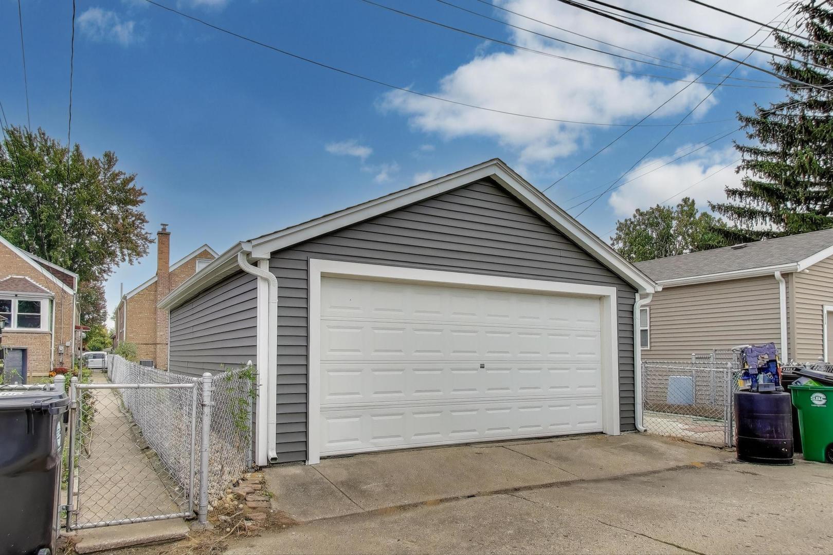 3816 Wisconsin Avenue, Berwyn, IL 60402