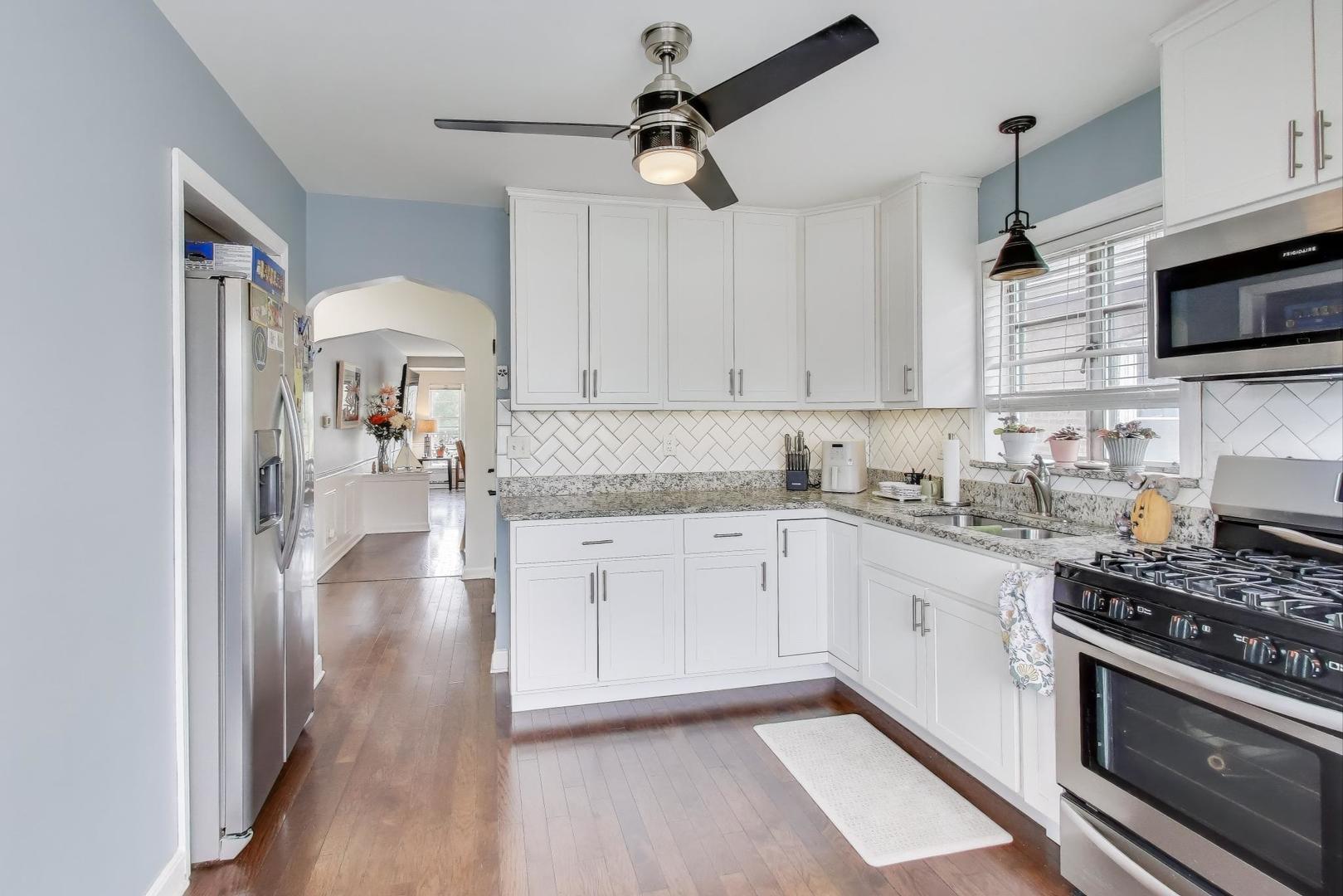 3816 Wisconsin Avenue, Berwyn, IL 60402
